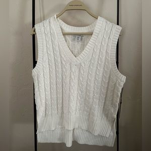 Cupcakes & Cashmere White Knit Sweater Vest